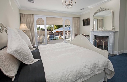 Beechworth Bed & Breakfast | Freeman On Ford