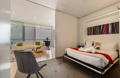 Freemans Bay Apartment | Freemans Bay 2-Bedroom Apartment