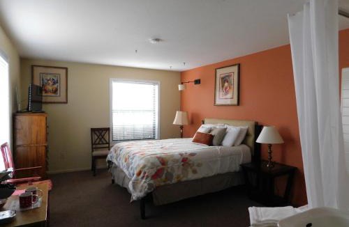 Southwestern Sacramento Hotel | Freeport Wine Country Inn