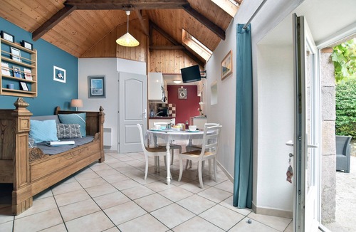 Frehel House | Frehel: country holiday home - 1 room - 1/5 persons