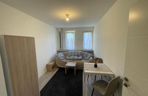 Borny Hotel | Frei Einzel Zimmer Metz