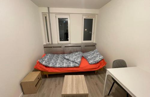 Borny Hotel | Frei Einzel Zimmer Metz