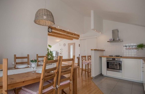 Grubine House | Freistehende Villa Iva Grubine mit Privatpool by Interhome