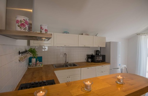 Grubine House | Freistehende Villa Iva Grubine mit Privatpool by Interhome