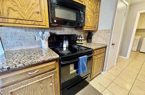 Lubbock House | Fremont House - 3BR/2BA - Family Friendly
