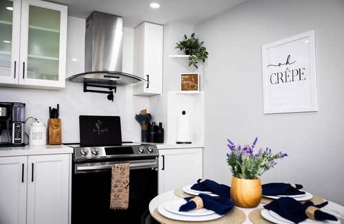 Mount Pleasant Apartment | French Charm in Brampton. 2 Bdr Apt Family Friendly!