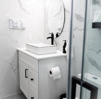 Mount Pleasant Apartment | French Charm in Brampton 2 Bdrm Apt