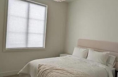 South Richland House | French Cottage 5bed4bath
