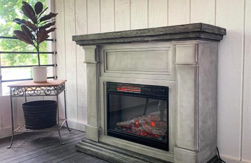 Goreville House | French Country Cottage Dock & Screened Porch