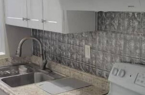 Faubourg Marigny Apartment | French Quarter and Marigny Triangle C
