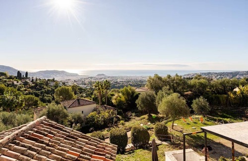 Gairaut Villa | French Riviera View from 4BR Villa