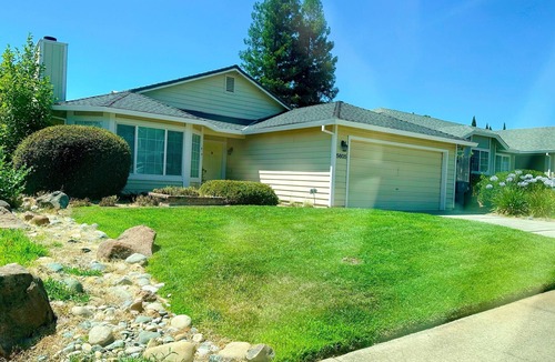 Rocklin House | French Style Cozy Home - Temporary Housing!nDesired Rocklin Location!