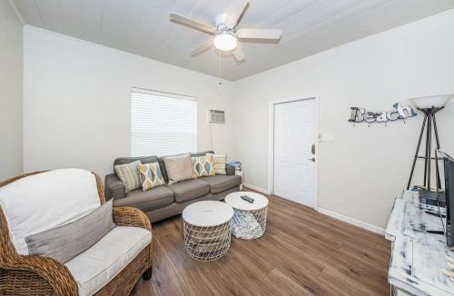 Clearwater Beach House | Frenchy's Cottage 482