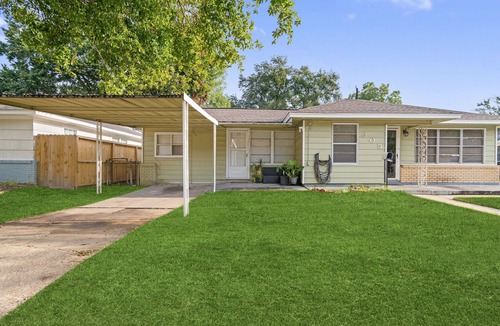 Pasadena Apartment | Fresa Comfy Apt/pet friendly
