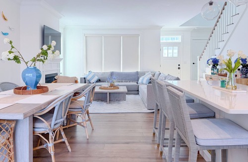 Falmouth Heights House | Fresh Air & Flip Flops - Falmouth Heights Beach