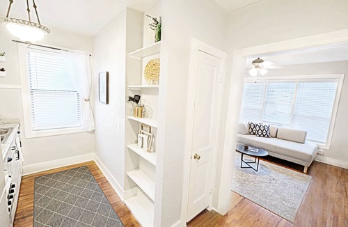 Lakewood Heights Apartment | Fresh + Bright Flat M Streets