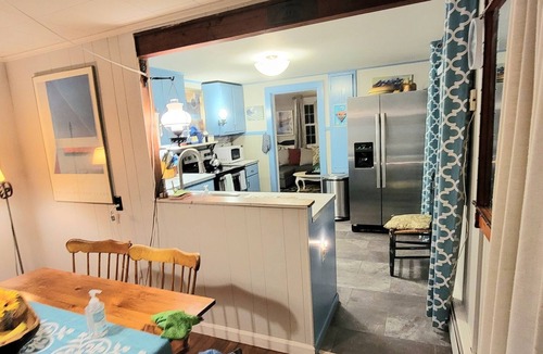 Northwest Harwich House | FRESH! CLASSIC Mid CAPE, RE-IMAGINED!