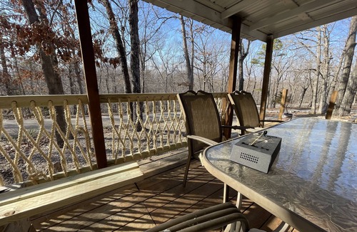 Camdenton House | Fresh decor short walk to dock/swim/boat side tie