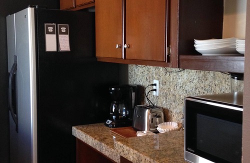 Palm Desert Condo | Fresh Modern Poolside&Tennis~So. Palm Desert~Feb 20 Onward Opened Up! Fun n Sun