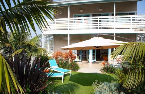 Encinitas Apartment | Fresh & Walkable Bright Beach Bungalow
