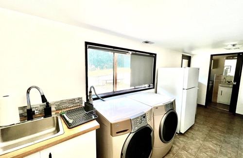 Beaverton Apartment | Freshly remodeled, modern & pet friendly unit!
