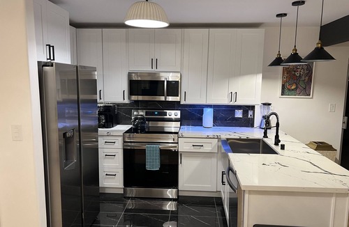 Rancho Oakey House | Freshly Remodeled Stylish House