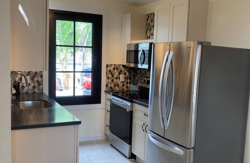 Old Town House | Freshly Renovated Cottage Old Town MONTHLY