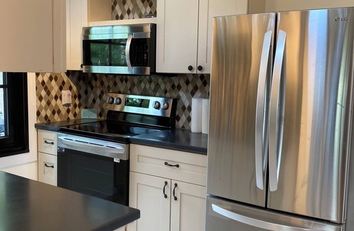 Old Town House | Freshly Renovated Cottage Old Town MONTHLY
