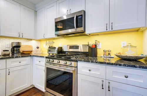 East Raleigh Cottage | Freshly Renovated Raleigh Home Near Downtown!