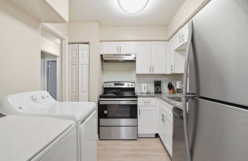Duluth Apartment | Freshly updated 2BR near hotspots