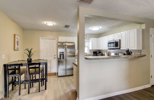 Seffner Community Alliance House | Freshly Updated Home less than an hour from Disney
