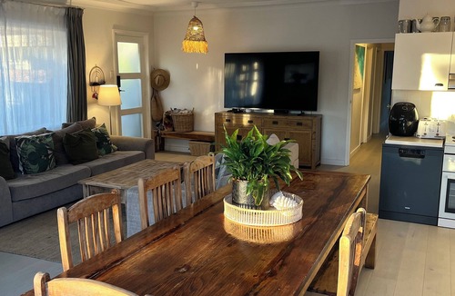 Freshwater House | Freshwater Beach Family Oasis