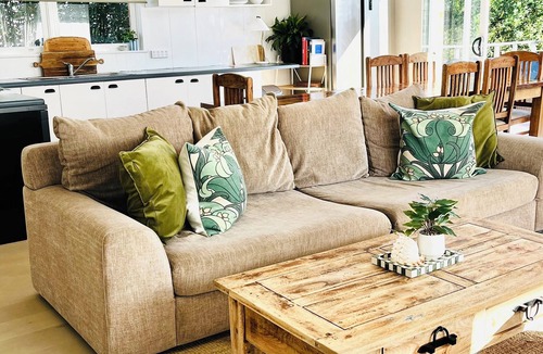 Freshwater House | Freshwater Beach Family Oasis