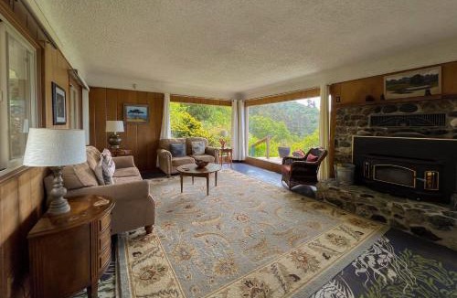 Orick House | Freshwater Lagoon Retreat