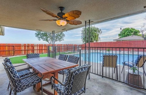 Raisin House | Fresno State 4BR/2BA+Private Pool +Game Room+ Gym!