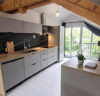 Bievres Apartment | Frida's house