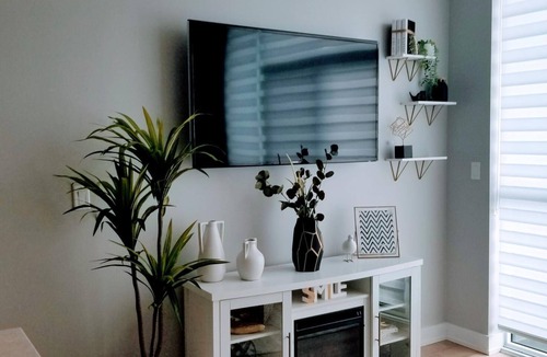 Innisfil Condo | Friday Harbour Condo with Pool