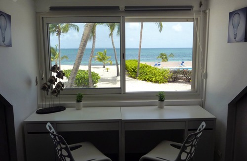 Nettle Bay House | Friendly Beach House