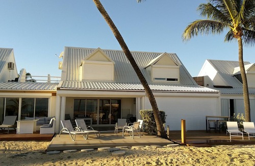 Nettle Bay House | Friendly Beach House