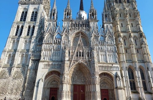 Gare-Jouvenet Apartment | friendly