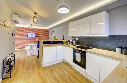 Rugby House | Friendly House - Clarence Rd