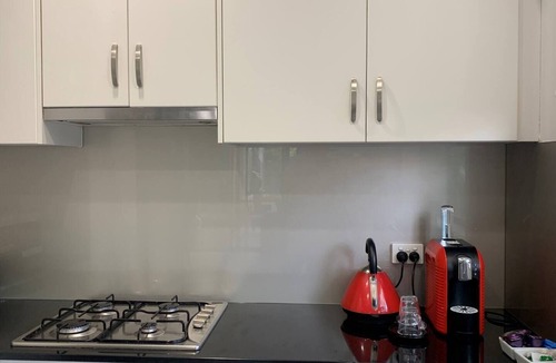 Mornington House | Friendly Mornington Retreat