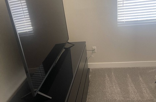 North Highlands House | Friendly Smoker Safe House