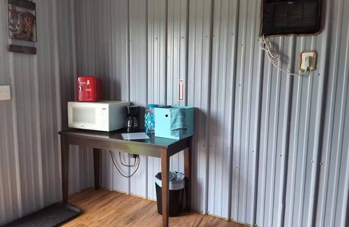 Summerfield Cabin | Friesian Cabin