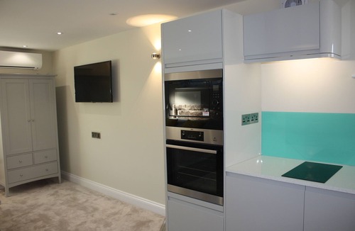Frinton-on-Sea Apartment | Frinton Escapes