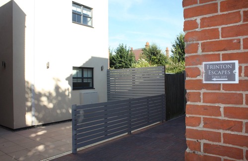 Frinton-on-Sea Apartment | Frinton Escapes