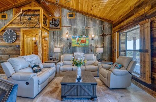 Leakey House | Frio Hills Hideaway