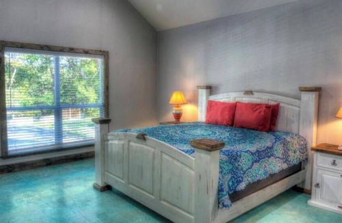 Leakey Other | Frio Pecan Farm House 36