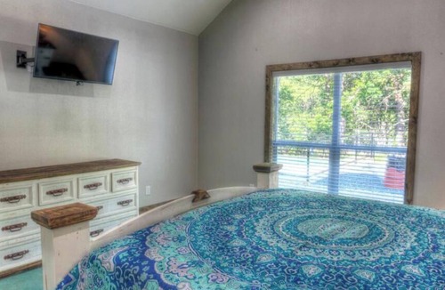Leakey Other | Frio Pecan Farm House 36