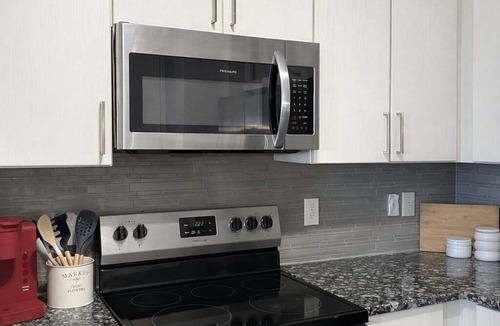 Frisco Apartment | Frisco 2BD Gem Near Legacy West & The Star Area